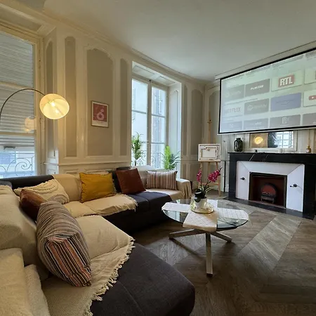 Vila In Near Plantagenet *