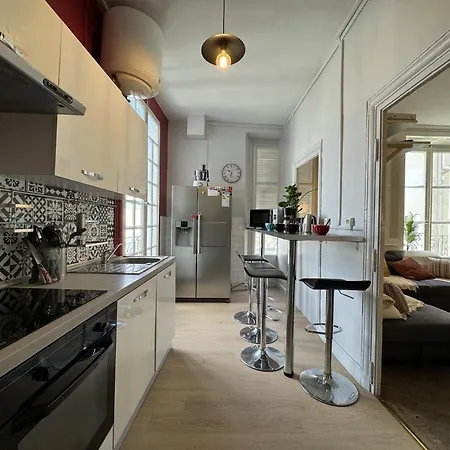 Vila In Near Plantagenet